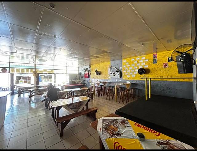 BUSINESS FOR SALE IN PETERSFIELD